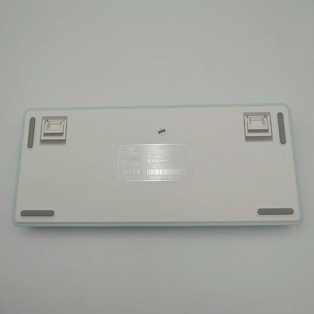 AULA new f75